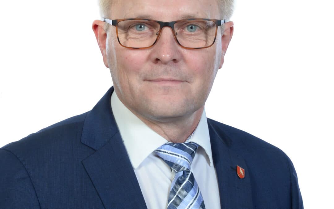 Børnehjælpsdagen opløses, og uddeler penge