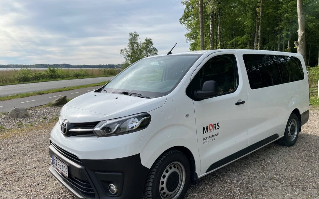 Brevstemmebussen ruller her på øen