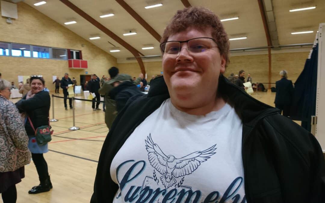 Valgstemning fra Nykøbing-Hallen